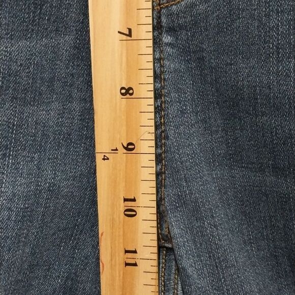 Judy Blue Jeans Women's Size 15/32 Relaxed Fit Denim Whiskering Distressed - Picture 14 of 16